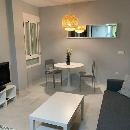 Apartamento A 5 Minutos De La Playa De La Caleta Cádiz Exterior photo